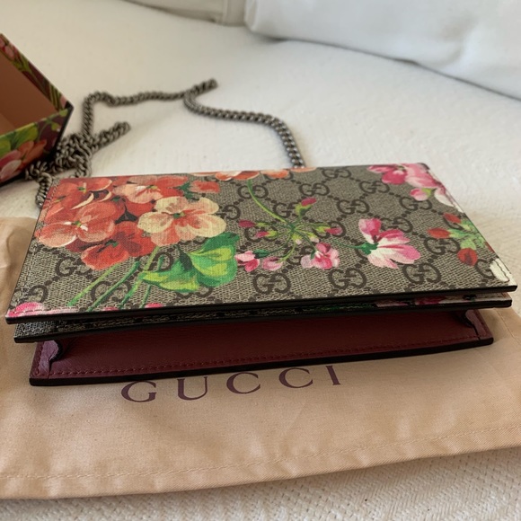 🔴SOLD🔴Gucci Bag - Picture 16 of 16